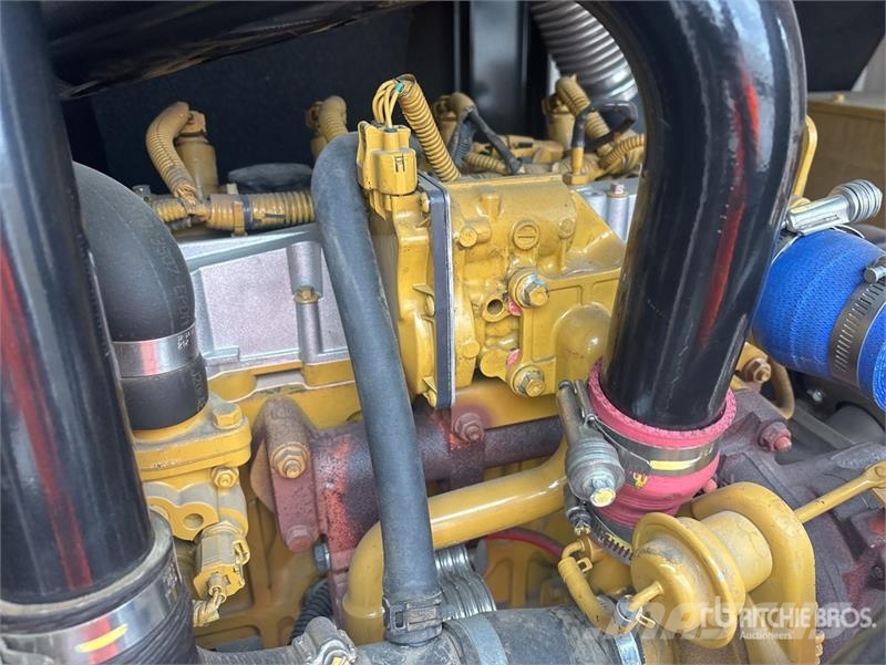 CAT XQ35 27 kW Mobile Generator Set Generadores diesel