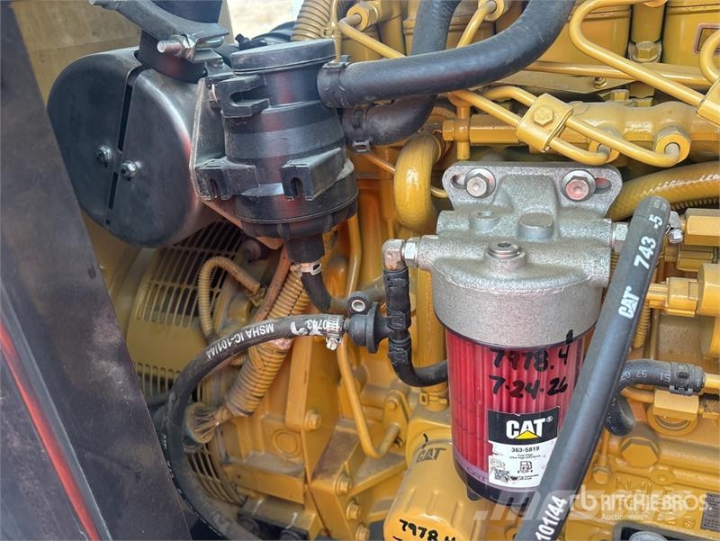 CAT XQ35 27 kW Mobile Generator Set Generadores diesel