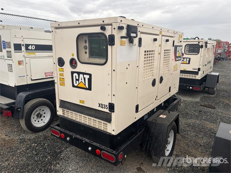 CAT XQ35 27 kW Mobile Generator Set Generadores diesel