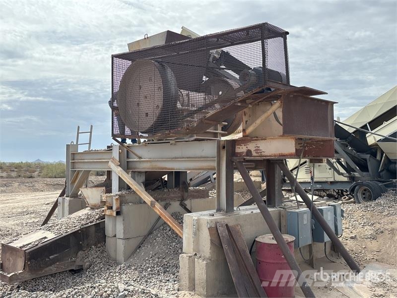 Cedarapids 12 X 36 Jaw Crusher Drtící zařízení
