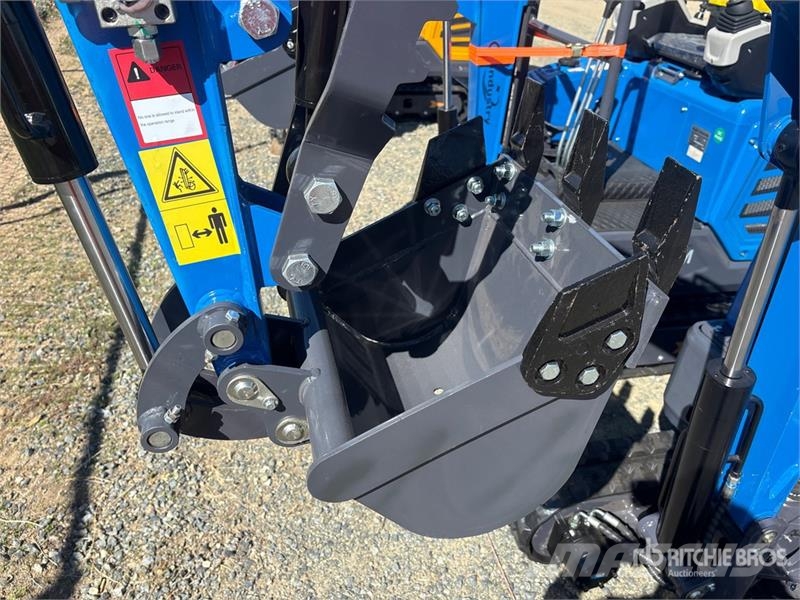 CFG DM20YM Mini Excavator (Unused) 小型挖掘机