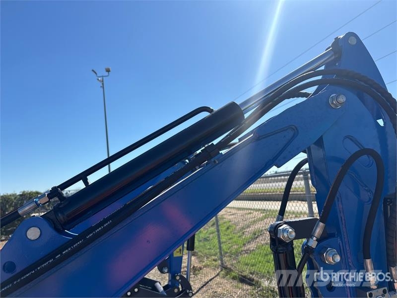 CFG DM20YM Mini Excavator (Unused) 小型挖掘机