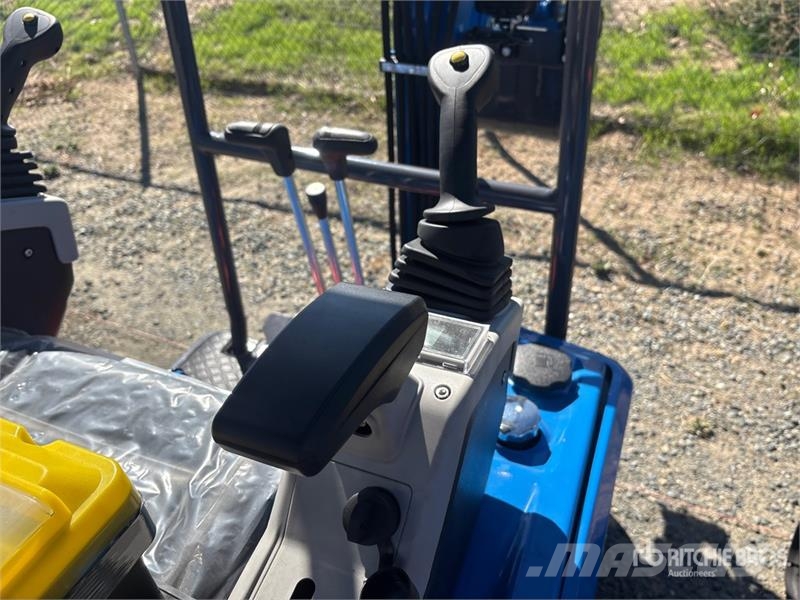 CFG DM20YM Mini Excavator (Unused) 小型挖掘机