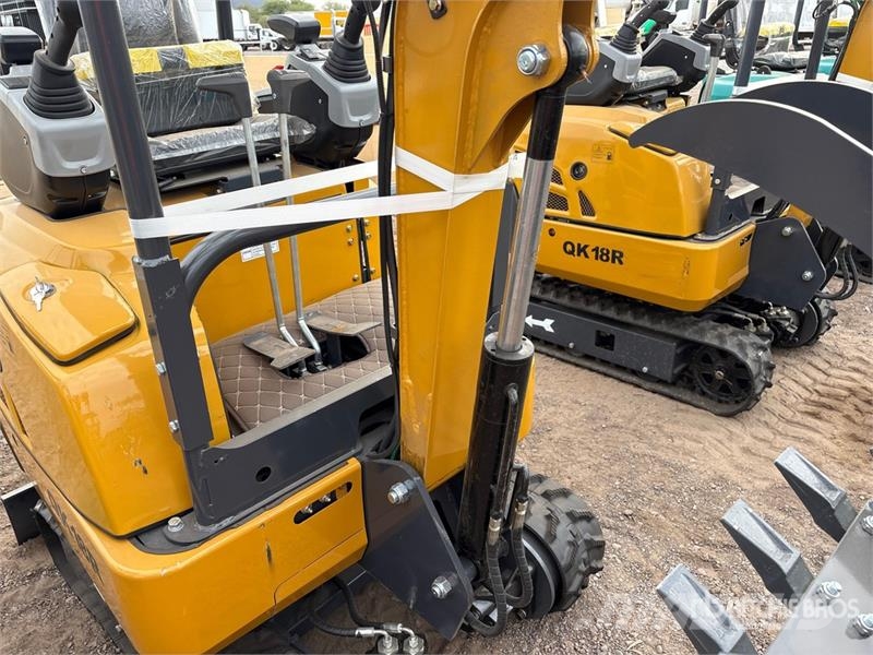 CFG Industrial QK18R Mini Excavator (Unused) Mini bagri <7t