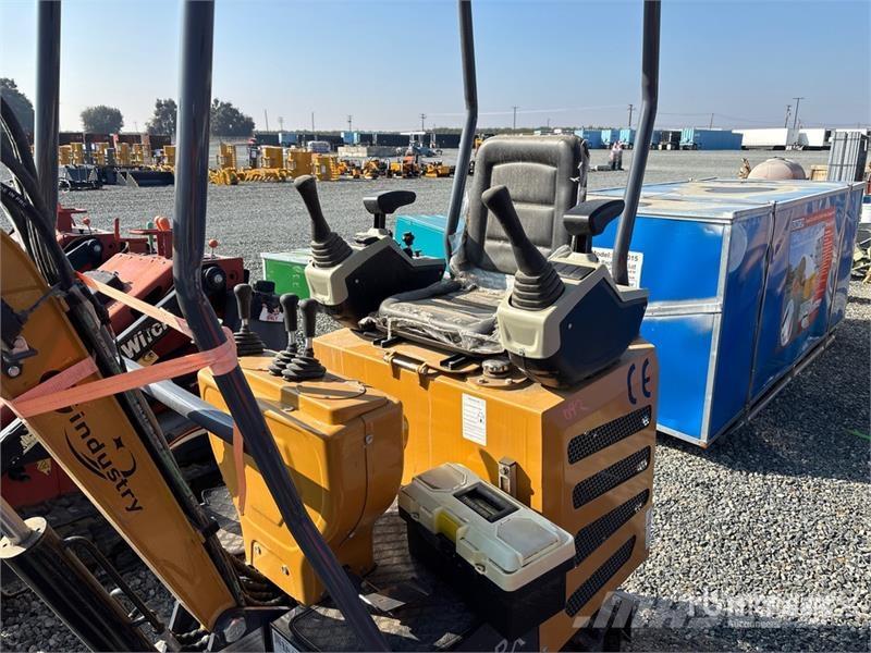 CFG MX12RX Mini Excavator 小型挖土機/掘鑿機<7t(小型挖掘機)