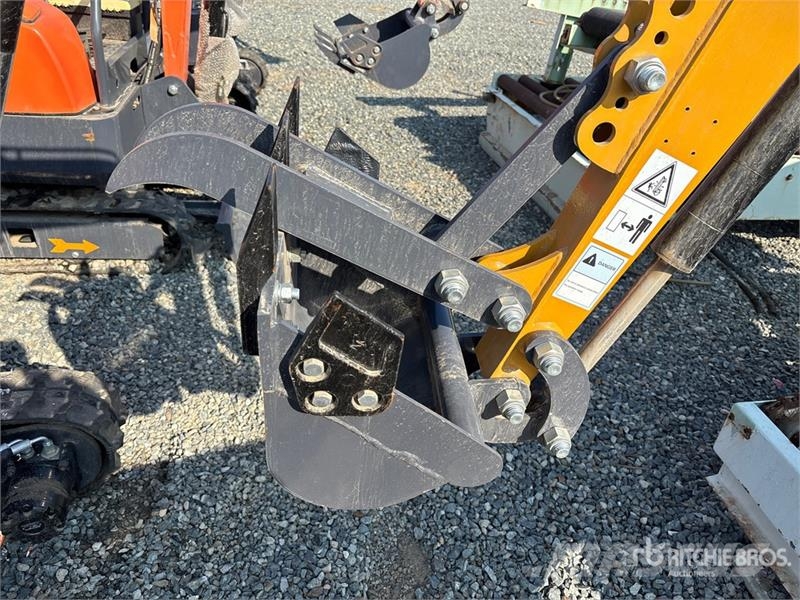 CFG MX12RX Mini Excavator 小型挖土機/掘鑿機<7t(小型挖掘機)