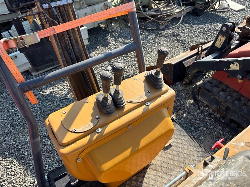 CFG MX12RX Mini Excavator 小型挖土機/掘鑿機<7t(小型挖掘機)