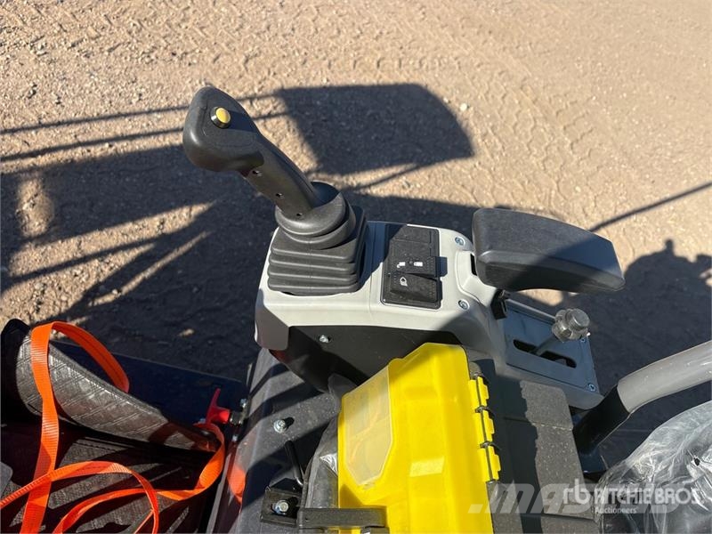 CFG MX15RX Mini Excavator (Unused) Minikaivukoneet < 7t