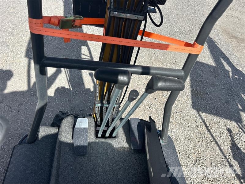 CFG MX15RX Mini Excavator (Unused) Міні-екскаватори < 7т
