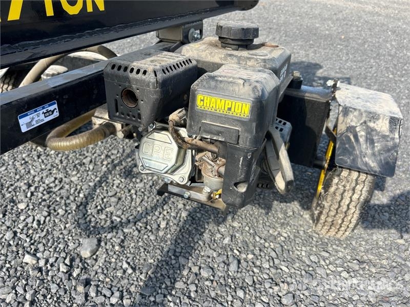 Champion Gasoline 27 Ton Log Splitter Cepači za drva, drobilice za drvo i strugači