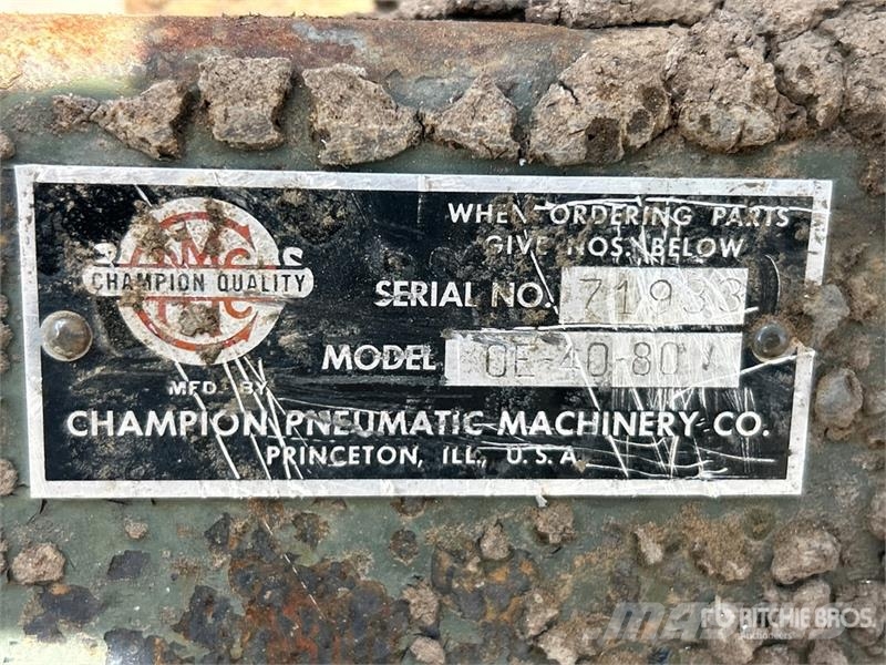 Champion OE-40-80 Skid-Mounted Air Compressor (Inoperable) Kompressoren