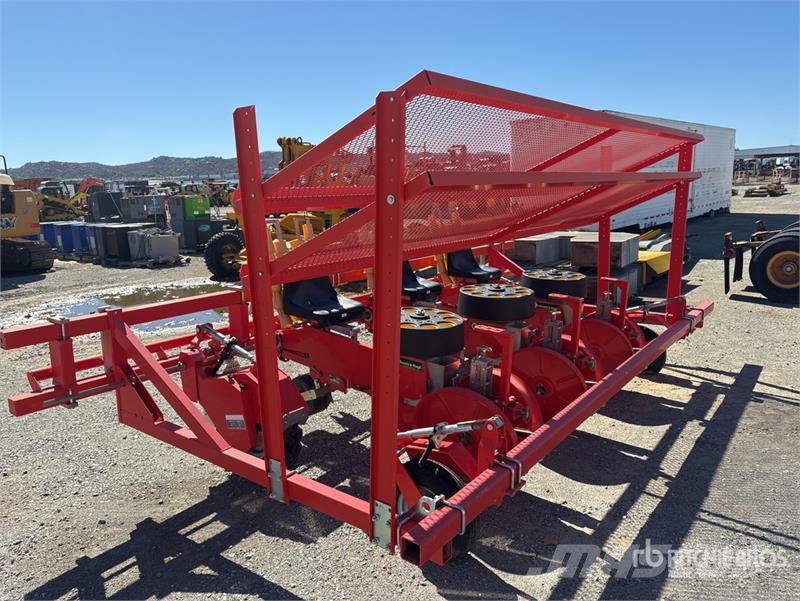 Checchi & Magli Trium 10 13 ft Transplanter Sonstige Landmaschinen