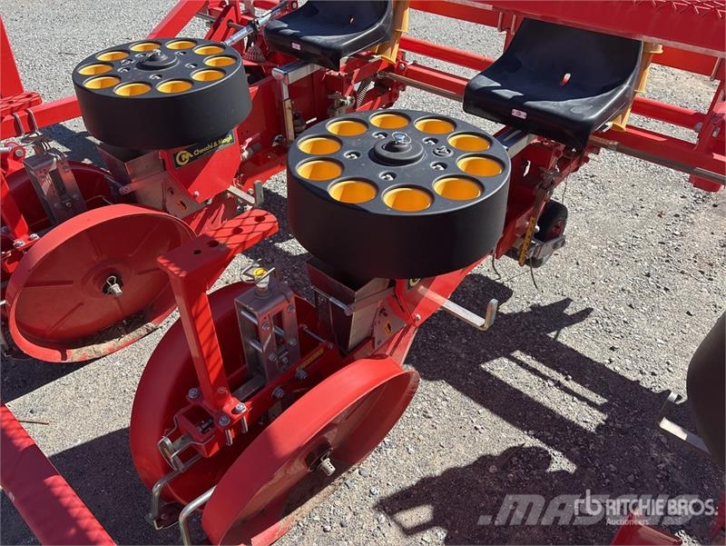 Checchi & Magli Trium 10 13 ft Transplanter Sonstige Landmaschinen