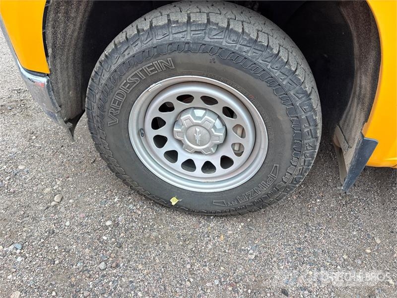 Chevrolet 1500 4x4 Crew Cab Pickup Други