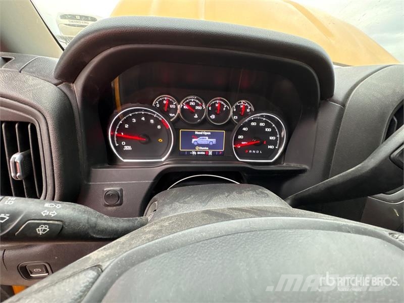 Chevrolet 1500 4x4 Crew Cab Pickup Други