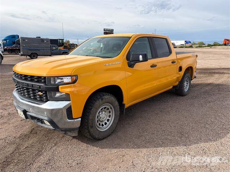 Chevrolet 1500 4x4 Crew Cab Pickup Ostalo