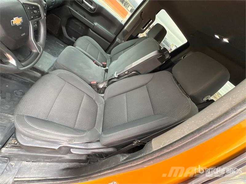 Chevrolet 1500 4x4 Crew Cab Pickup Други