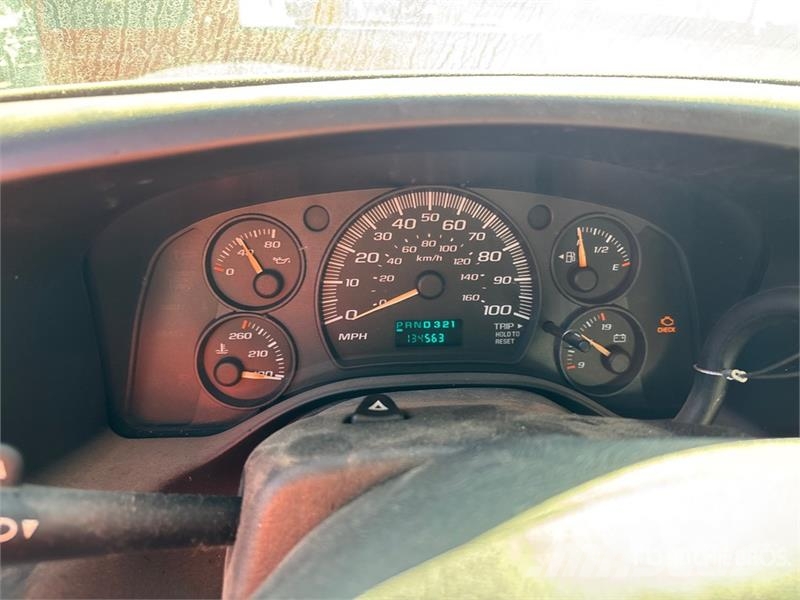 Chevrolet 1500 Express Cargo Van 패널 화물차