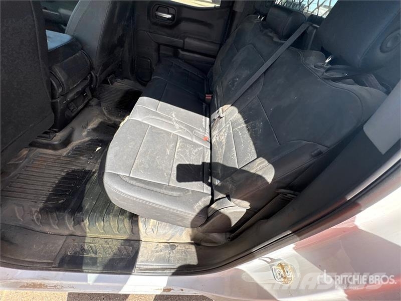 Chevrolet 1500 Silverado. 4x4 Crew Cab Pickup Furgoni altro