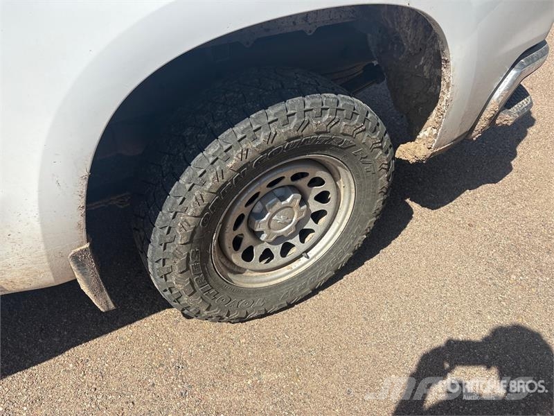 Chevrolet 1500 Silverado. 4x4 Crew Cab Pickup Furgoni altro