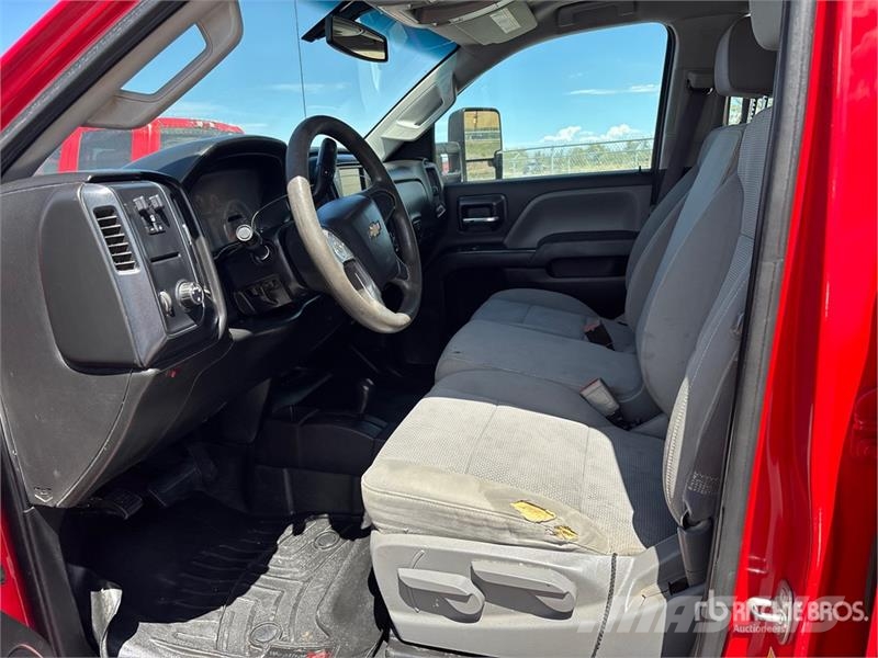 Chevrolet 2500 4x4 Extended Cab Pickup 其他