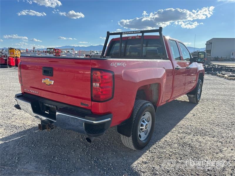 Chevrolet 2500 4x4 Extended Cab Pickup 其他