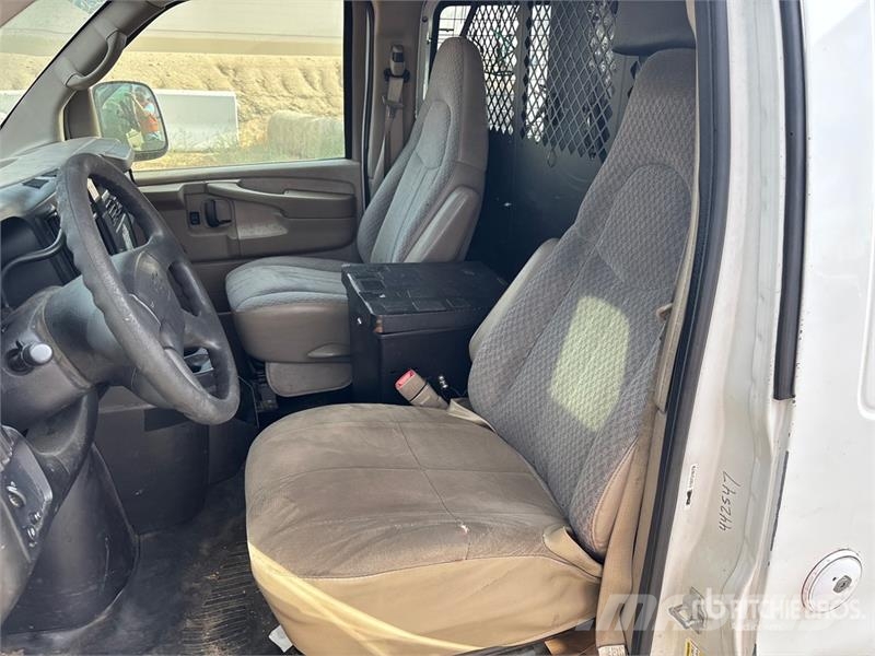 Chevrolet 2500 Express Cargo Van Lieferwagen