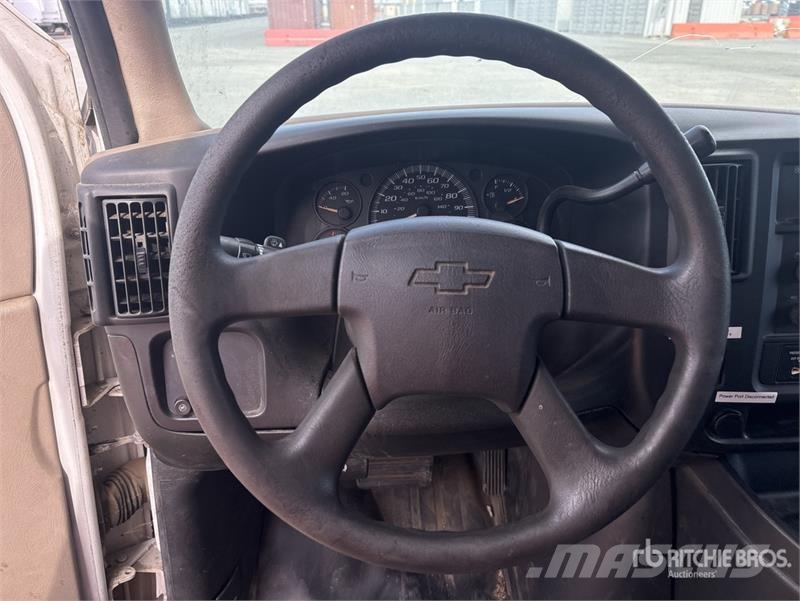 Chevrolet 2500 Express Cargo Van Dostavna vozila / kombiji