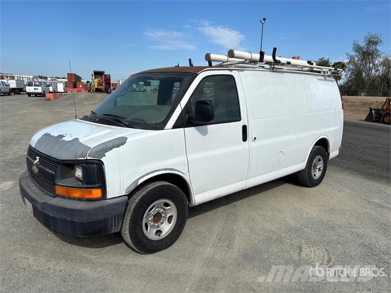 Chevrolet 2500 Express Cargo Van Dostavna vozila / kombiji