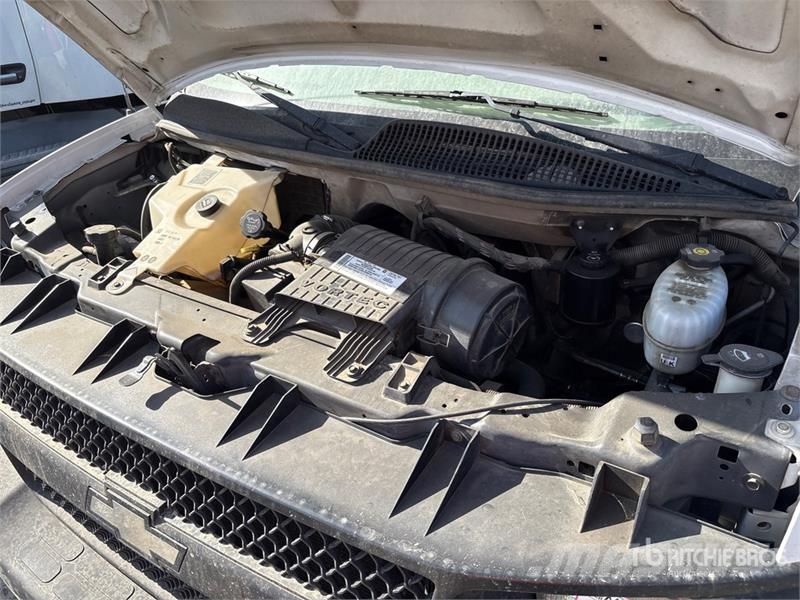 Chevrolet 2500 Express Cargo Van Lieferwagen