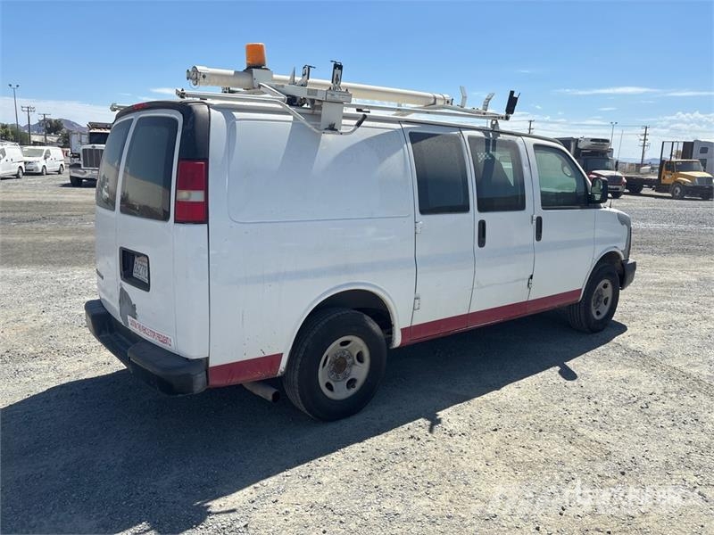 Chevrolet 2500 Express Cargo Van Lieferwagen