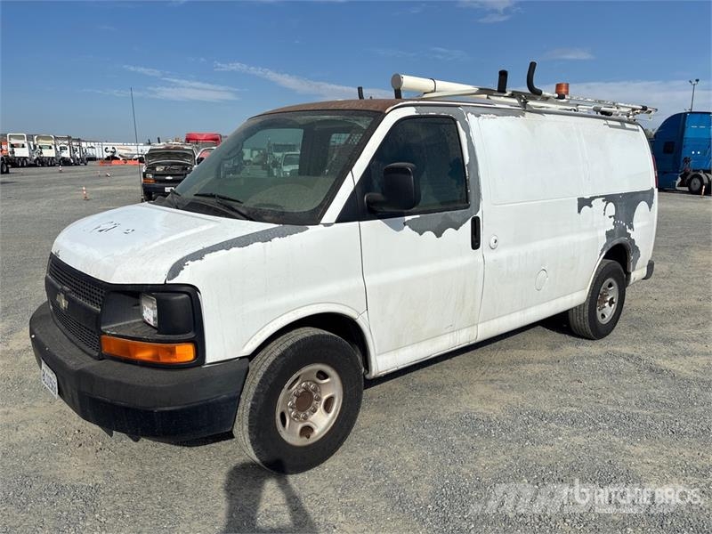 Chevrolet 2500 Express Cargo Van Lieferwagen