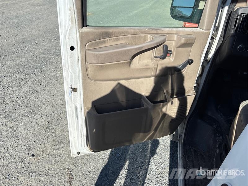 Chevrolet 2500 Express Cargo Van Dostavna vozila / kombiji