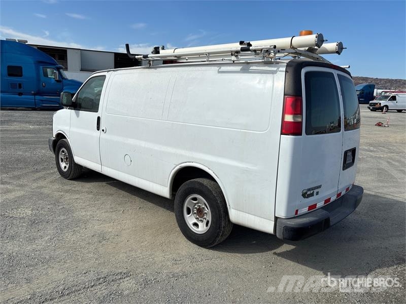 Chevrolet 2500 Express Cargo Van Dostavna vozila / kombiji