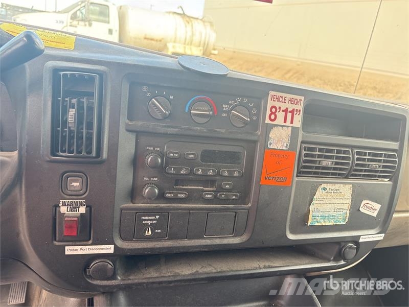 Chevrolet 2500 Express Cargo Van Dostavna vozila / kombiji