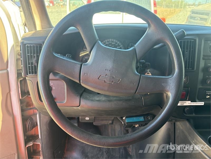 Chevrolet 2500 Express Cargo Van Dostavna vozila / kombiji