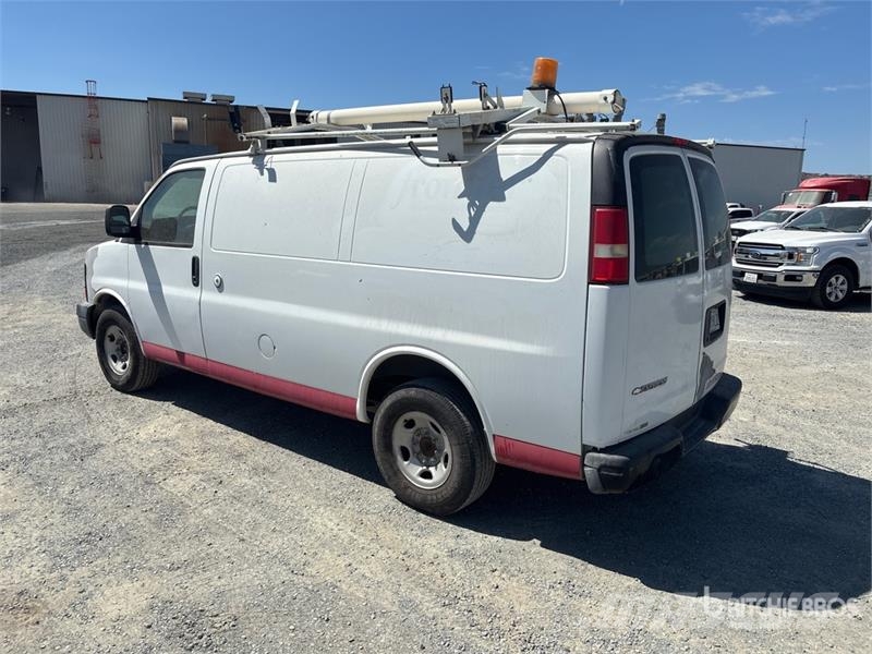 Chevrolet 2500 Express Cargo Van Lieferwagen