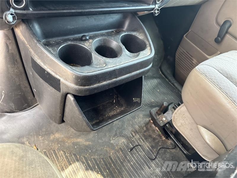 Chevrolet 2500 Express Cargo Van Lieferwagen