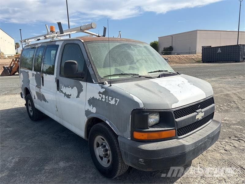 Chevrolet 2500 Express Cargo Van Lieferwagen