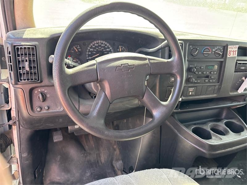 Chevrolet 2500 Express Cargo Van Dostavna vozila / kombiji