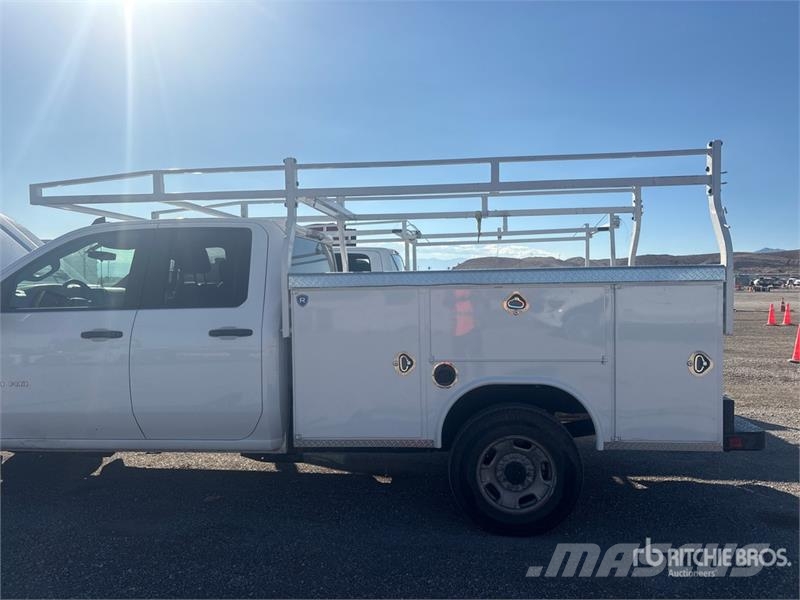 Chevrolet 2500HD 4x2 Extended Cab Service Truck Komunalna vozila