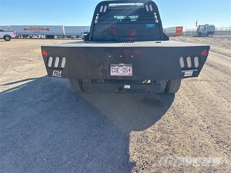 Chevrolet 3500 Pritschenwagen/Pritschenwagen mit Seitenklappe