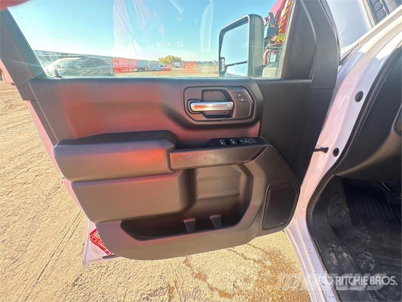 Chevrolet 3500 Pritschenwagen/Pritschenwagen mit Seitenklappe