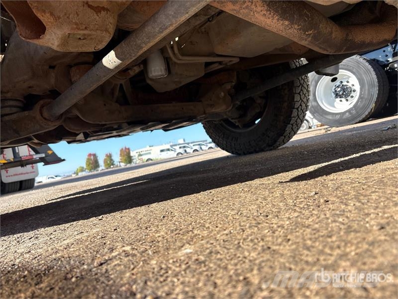 Chevrolet 3500 Pritschenwagen/Pritschenwagen mit Seitenklappe