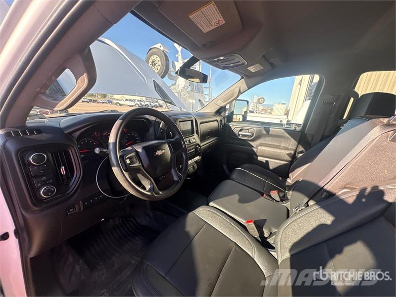 Chevrolet 3500 Pritschenwagen/Pritschenwagen mit Seitenklappe