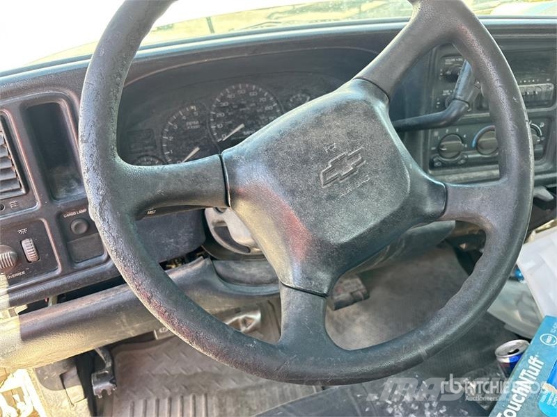 Chevrolet 3500 Pritschenwagen/Pritschenwagen mit Seitenklappe