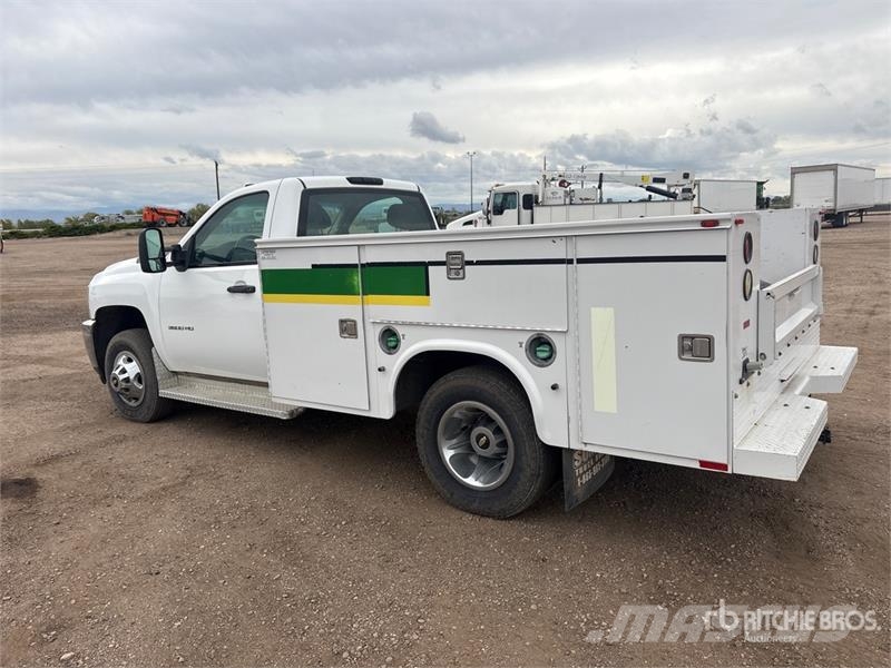 Chevrolet 3500 4x2 Utility Truck Pick up/Dropside