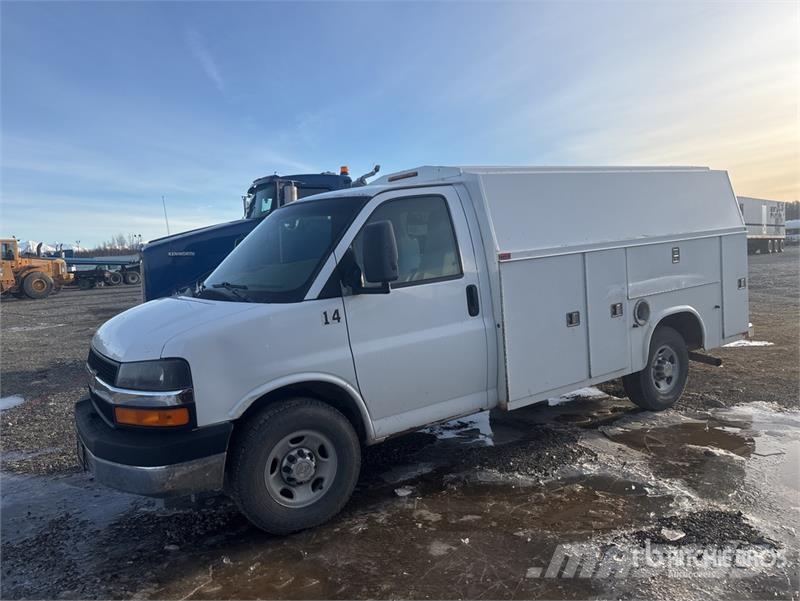 Chevrolet 3500 4x2 Utility Truck Furgonetas caja abierta