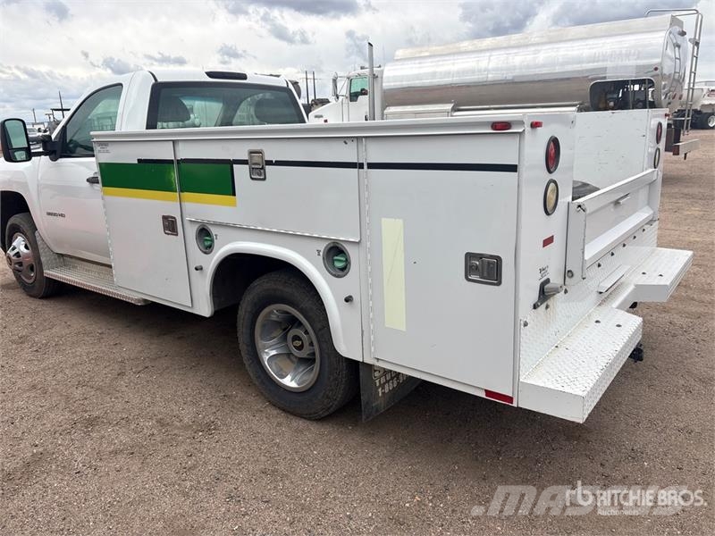 Chevrolet 3500 4x2 Utility Truck Pick up/Dropside