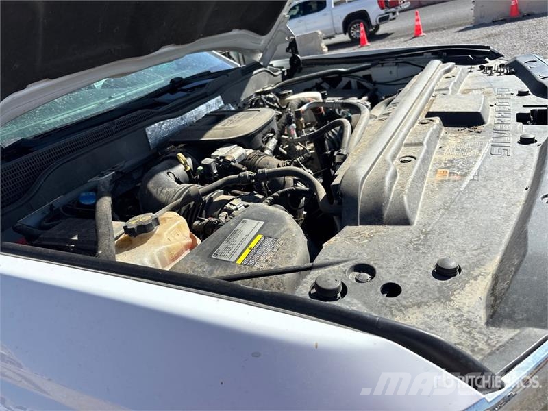 Chevrolet 3500 4x2 Utility Truck Flakbilar/Pickuper